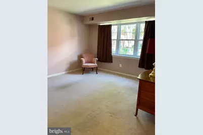 804 South Avenue #D7, Secane, PA 19018 - Photo 7