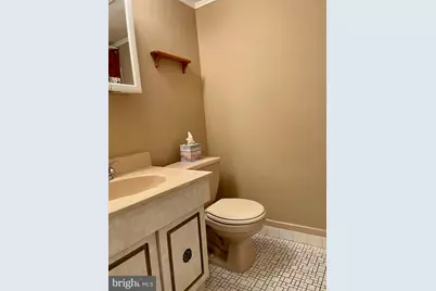 804 South Avenue #D7, Secane, PA 19018 - Photo 27