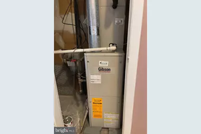 804 South Avenue #D7, Secane, PA 19018 - Photo 31