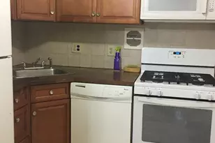 7 Brighton Village Dr, Broomall, PA 19008 - Photo 5