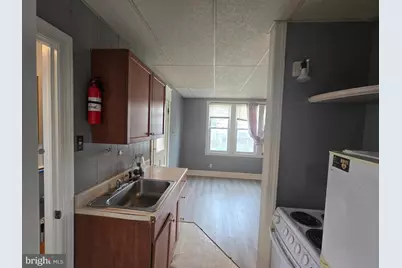 105 W 24th Street, Chester, PA 19013 - Photo 5