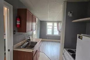 105 W 24th St, Chester, PA 19013 - Photo 5