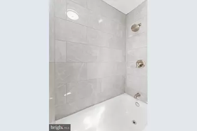 125 White Avenue, Marcus Hook, PA 19061 - Photo 19