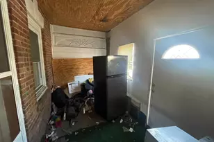 921 McDowell Ave, Chester, PA 19013 - Photo 3