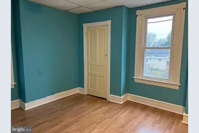 27 N Macdade Boulevard, Glenolden, PA 19036 - Photo 1