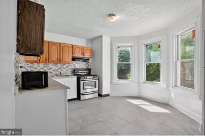 2032 Edgmont Avenue, Chester, PA 19013 - Photo 3