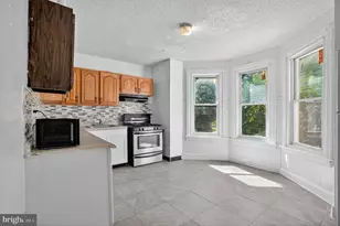 2032 Edgmont Ave, Chester, PA 19013 - Photo 3