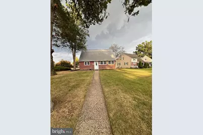 810 Quince Lane, Secane, PA 19018 - Photo 1