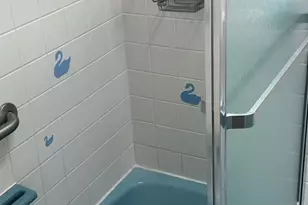 2404 Stoneybrook Ln, Drexel Hill, PA 19026 - Photo 15