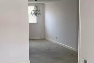 2404 Stoneybrook Ln, Drexel Hill, PA 19026 - Photo 3