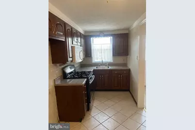 2404 Stoneybrook Lane #1, Drexel Hill, PA 19026 - Photo 7