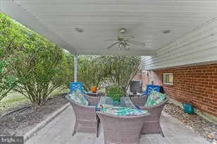 107 Cambridge Rd, Brookhaven, PA 19015 - Photo 9