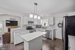 107 Romaine Way, Aston, PA 19014 - Photo 9