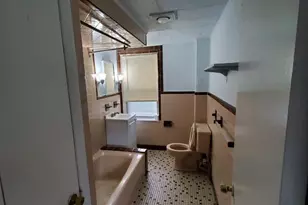 209 S 5th St, Darby, PA 19023 - Photo 17