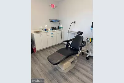 4201 Edgmont Avenue, Brookhaven, PA 19015 - Photo 9