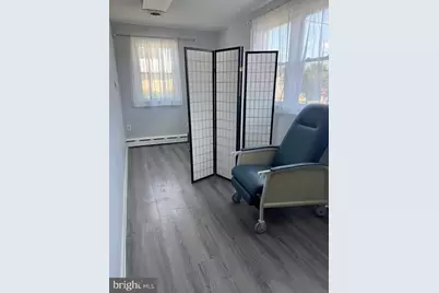 4201 Edgmont Avenue, Brookhaven, PA 19015 - Photo 17