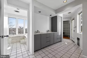 315 Beechtree Dr, Broomall, PA 19008 - Photo 21