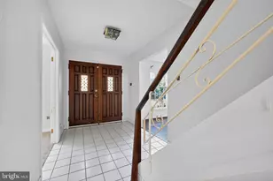 315 Beechtree Dr, Broomall, PA 19008 - Photo 3