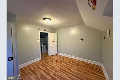 240 Glendale Road, Upper Darby, PA 19082 - Photo 5