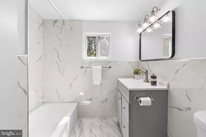 343 Sugartown Road #B, Wayne, PA 19087 - Photo 11