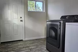 120 Bartram Ave, Essington, PA 19029 - Photo 21