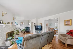 15 Oakland Rd, Broomall, PA 19008 - Photo 9