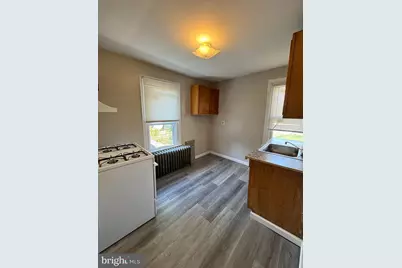 2106 W 4th Street #2, Chester, PA 19013 - Photo 3