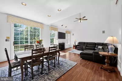 222 Hillsboro Mills Lane, Wallingford, PA 19086 - Photo 5