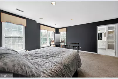 222 Hillsboro Mills Lane, Wallingford, PA 19086 - Photo 17