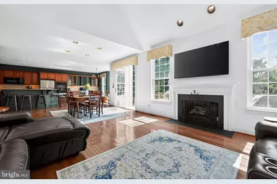 222 Hillsboro Mills Lane, Wallingford, PA 19086 - Photo 3