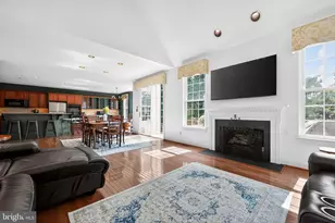 222 Hillsboro Mills Ln, Wallingford, PA 19086 - Photo 3