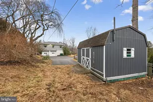 319 Crestview Cir, Media, PA 19063 - Photo 31