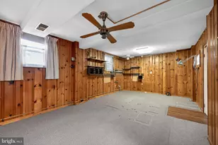 319 Crestview Cir, Media, PA 19063 - Photo 25