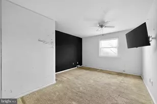 319 Crestview Cir, Media, PA 19063 - Photo 19