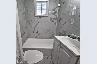 807 W 7th Street, Chester, PA 19013 - Photo 9