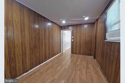 807 W 7th Street, Chester, PA 19013 - Photo 27