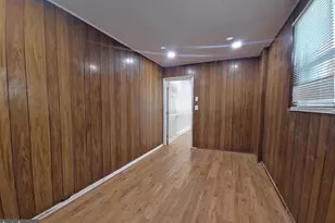 807 W 7th St, Chester, PA 19013 - Photo 27