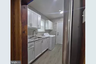 807 W 7th Street, Chester, PA 19013 - Photo 23