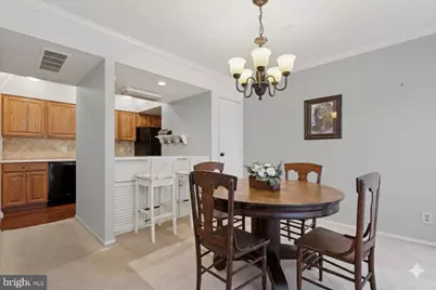 238 E Chelsea Circle, Newtown Square, PA 19073 - Photo 5