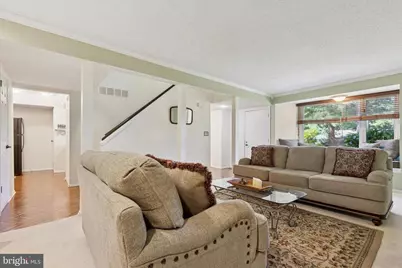 238 E Chelsea Circle, Newtown Square, PA 19073 - Photo 7