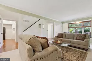 238 E Chelsea Cir, Newtown Square, PA 19073 - Photo 7