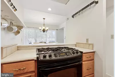 238 E Chelsea Circle, Newtown Square, PA 19073 - Photo 9