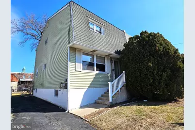 531 Pershing Avenue, Darby, PA 19023 - Photo 1