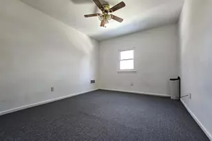 531 Pershing Ave, Darby, PA 19023 - Photo 27