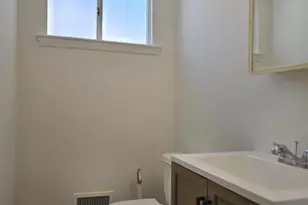 531 Pershing Ave, Darby, PA 19023 - Photo 19