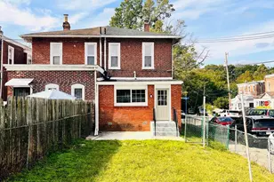 1143 Chestnut St, Darby, PA 19023 - Photo 5