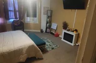 1044 Pine St, Darby, PA 19023 - Photo 13