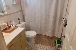 1044 Pine St, Darby, PA 19023 - Photo 17