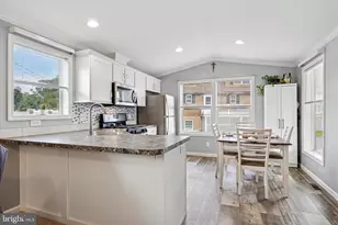 8 Travelo Ln, Media, PA 19063 - Photo 5