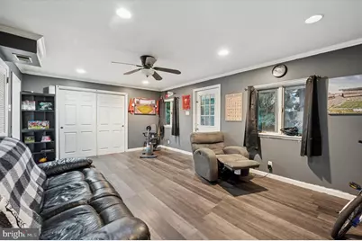 2379 Mole Road, Secane, PA 19018 - Photo 15